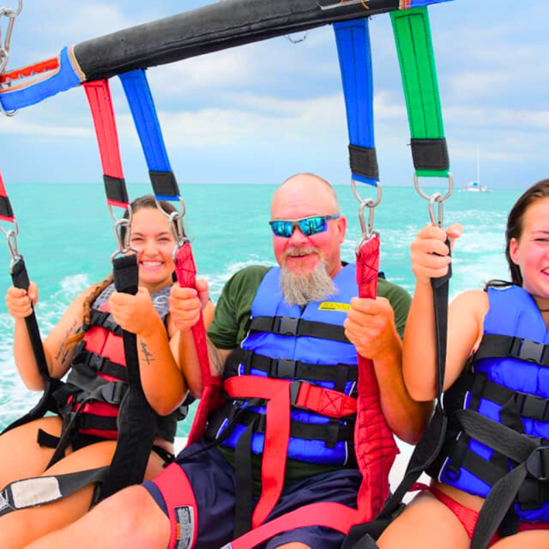 parasailing on smathers beach in key west