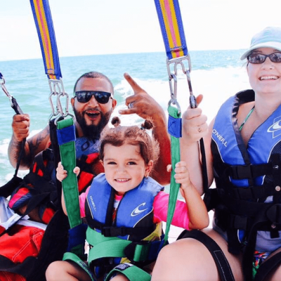 happy family smathers beach parasail