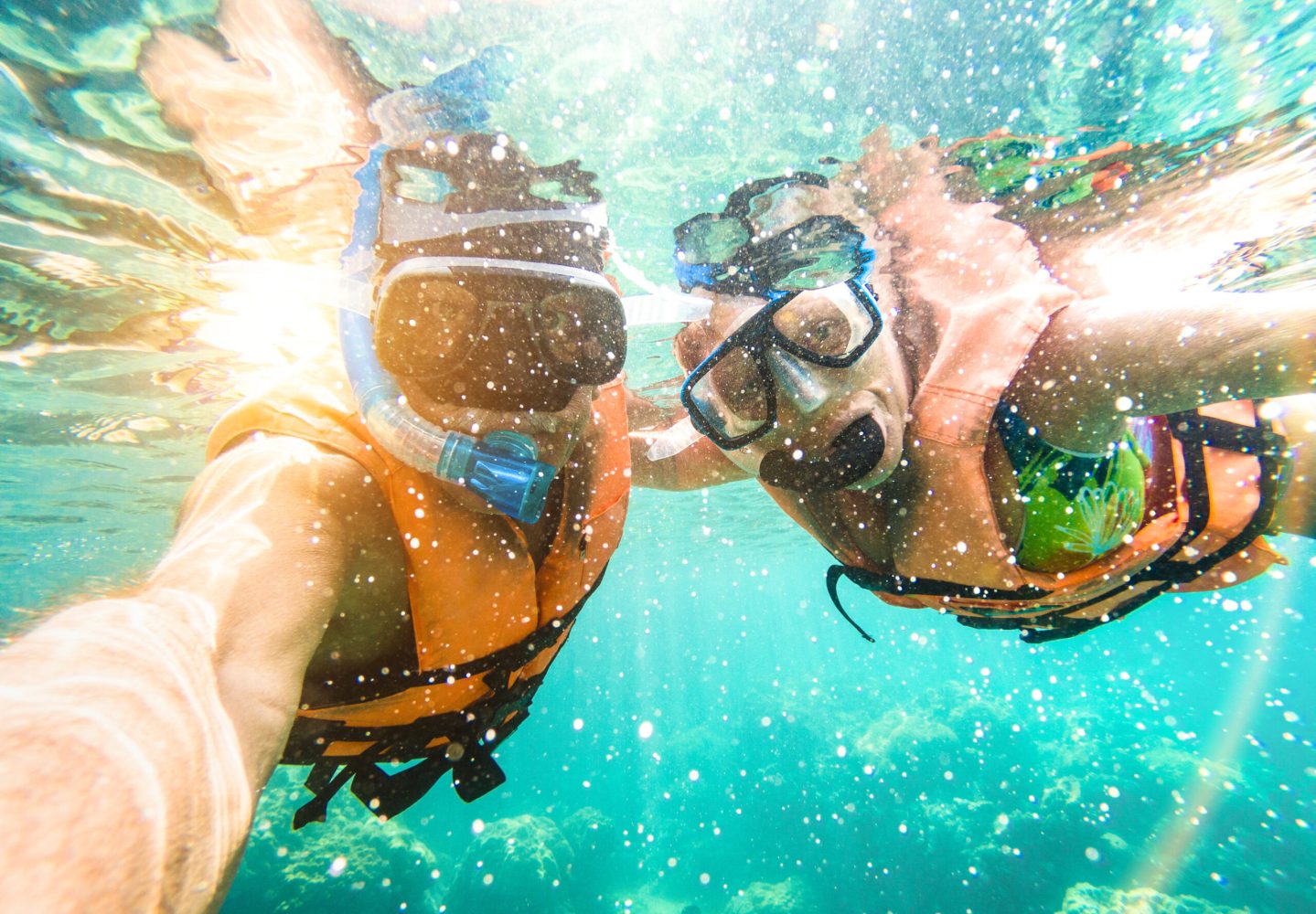couples snorkeling in key west